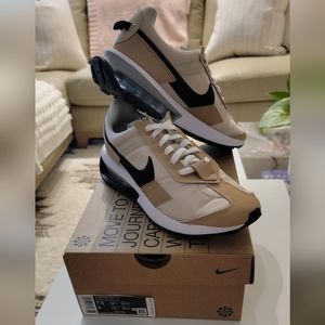 W AIR MAX PRE-DAY 7.5 Oatmeal Black Hemp